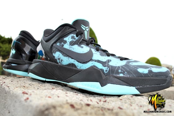 kobe 7 poison dart frog