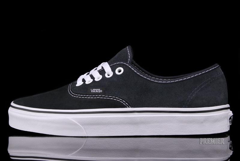 Vans Authentic Two-Tone Suede 'Black/Ebony'