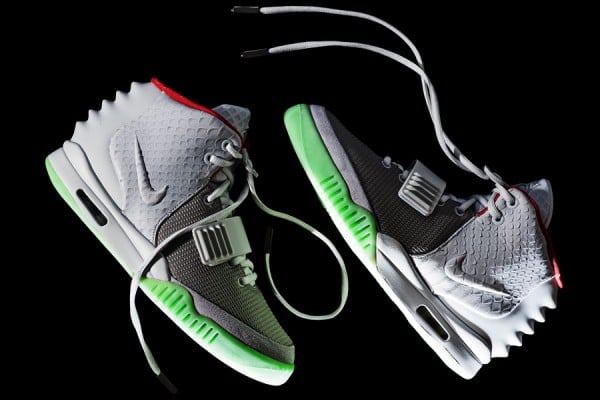 Nike Air Yeezy 2 'Wolf Grey/Pure Platinum' - Detailed Look