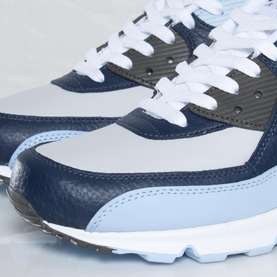 Nike Air Max 90 'Obsidian/White'