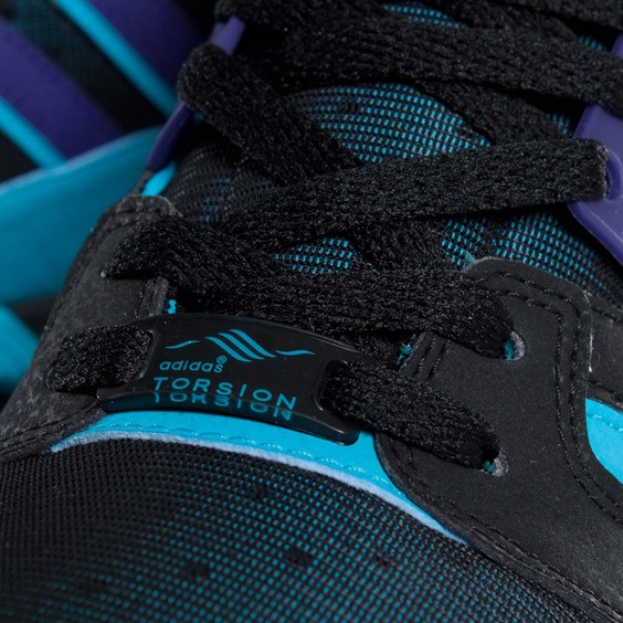 adidas Originals ZX 8000 'Black/Collegiate Purple-Super Cyan'