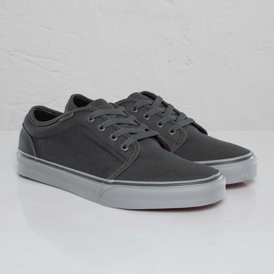 Vans 106 Vulcanized 10 oz Canvas ‘Gunmetal’