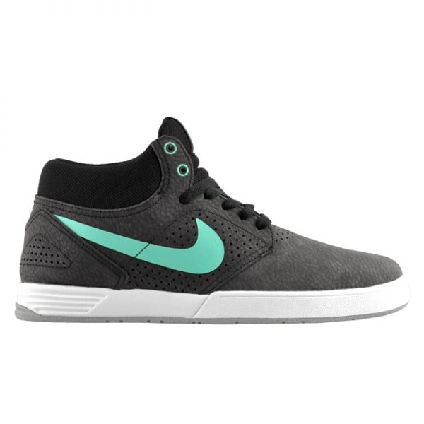 Nike SB P-Rod 5 Mid 'Black/Mint' - Another Look