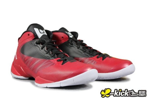 Jordan Fly Wade 2 EV 'Varsity Red/Black-White' - Another Look