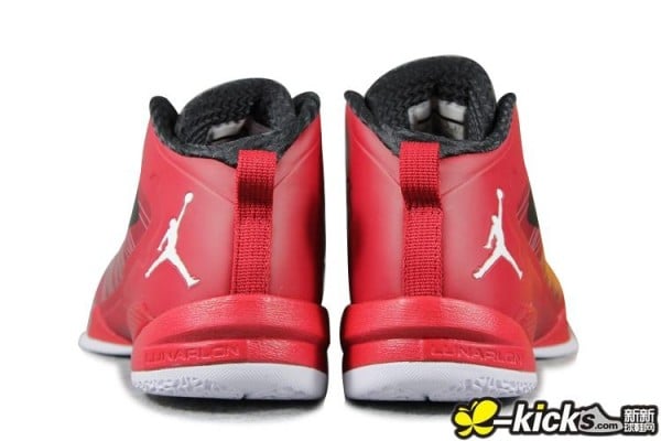 Jordan Fly Wade 2 EV 'Varsity Red/Black-White' - Another Look