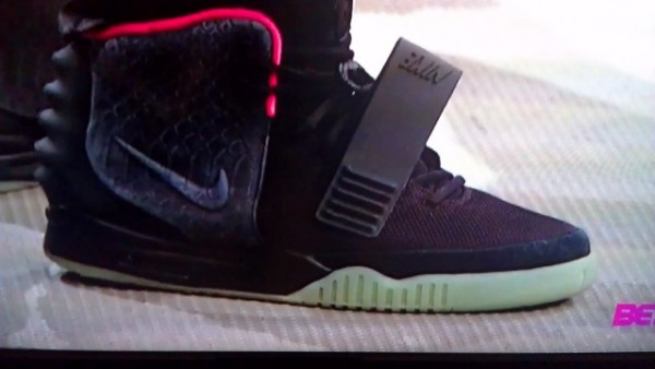 Kanye West Dons 'Black/Solar Red' Yeezy 2 on 106 & Park