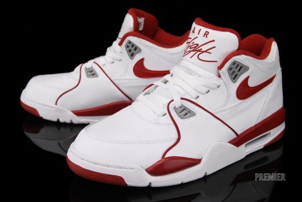 air flight 89 white red