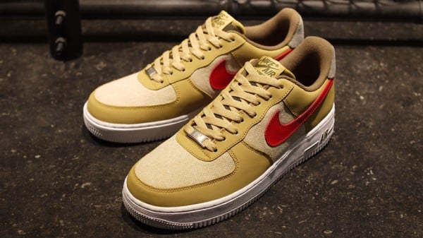 Nike Air Force 1 Low 'Beige/Red'