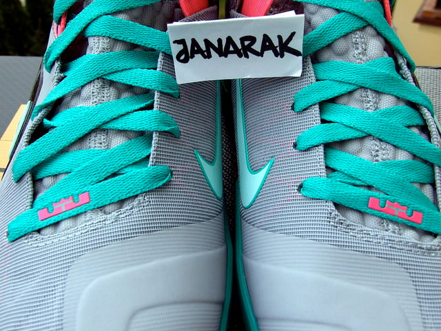 Nike LeBron 9 Elite 'South Beach' - Latest Images