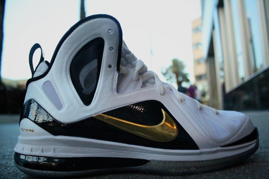 Nike LeBron 9 Elite 'Home' Arriving at Retailers