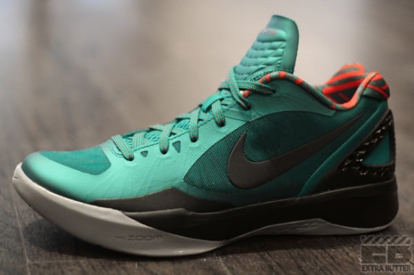 Nike Zoom Hyperdunk 2011 Low 'Lush Teal'