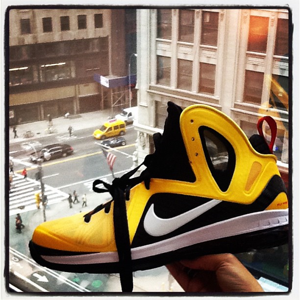 Nike LeBron 9 Elite 'Varsity Maize' - Another Image