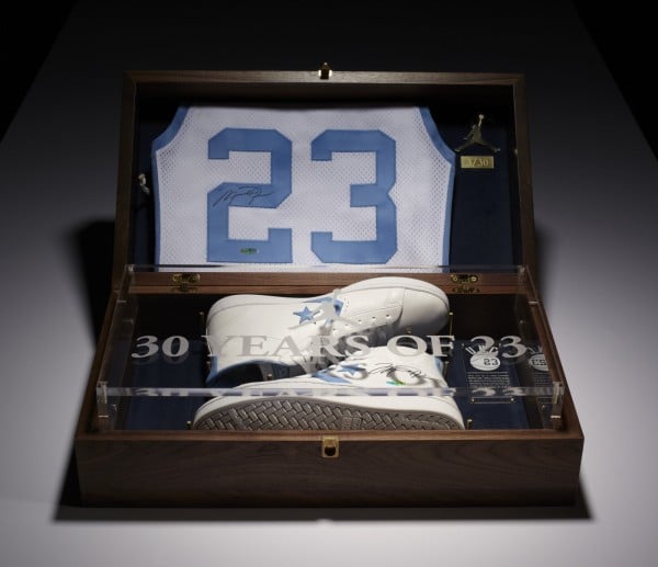 Michael Jordan x Converse Charity Commemorative Pack