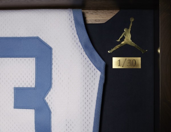 Michael Jordan x Converse Charity Commemorative Pack