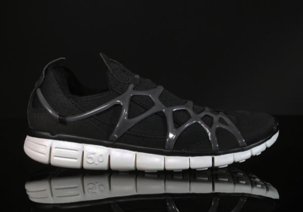 Nike Kukini Free 'Black/Anthracite-Sail'