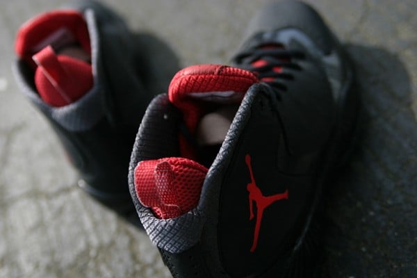 Release Reminder: Air Jordan 2012 A 'Black/Varsity Red-Anthracite'