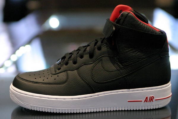 Nike Air Force 1 High Premium 'King James' at Social Status