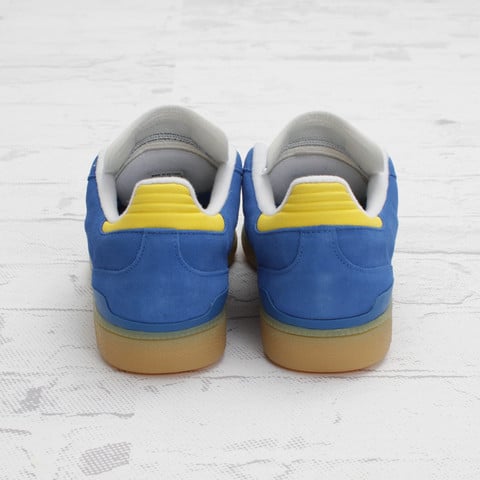 Release Reminder: adidas 'Blusenitz'