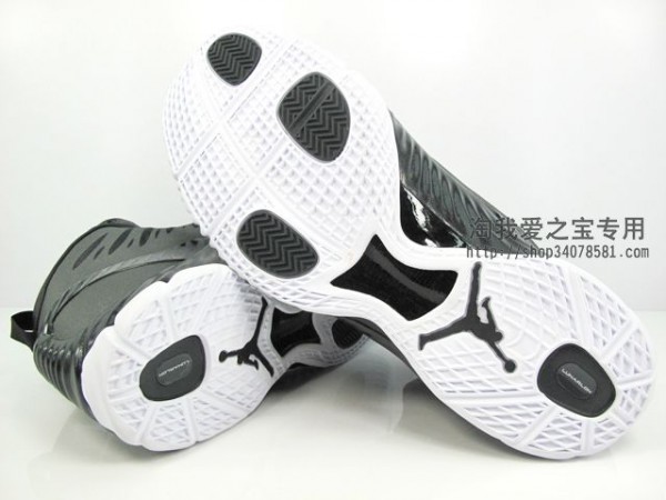 Jordan Super Fly 'Black/White-Anthracite'