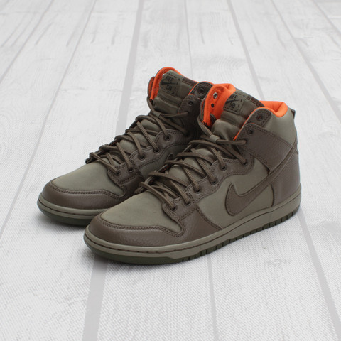 Frank Kozik x Nike SB Dunk High Premium QS at Concepts