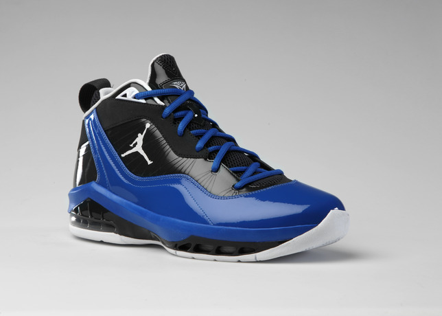 Jordan Melo M8 'Anthracite/White-Varsity Royal'