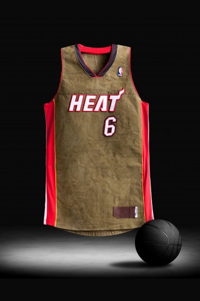 lebron-james-unknwn-stealth-jersey-collection-by-dr-romanelli-8