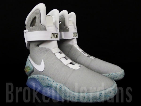 Nike MAG Promo Sample