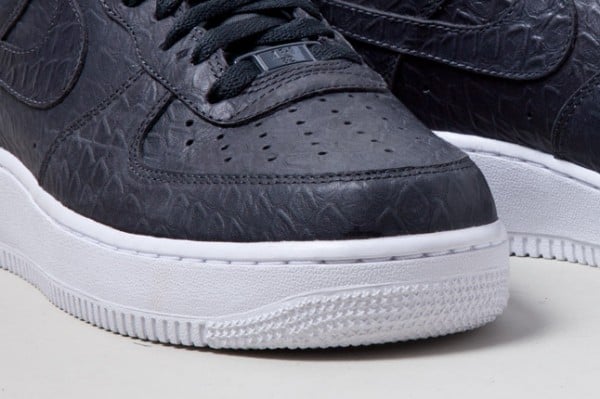 nike air force 1 black mamba