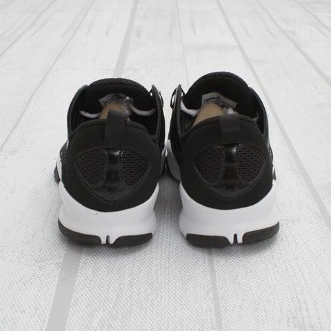 Jordan Trunner Dominate 'Black/White'