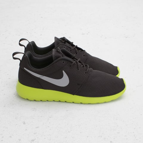 Nike Roshe Run 'Anthracite/Cyber' - Now Available at Concepts