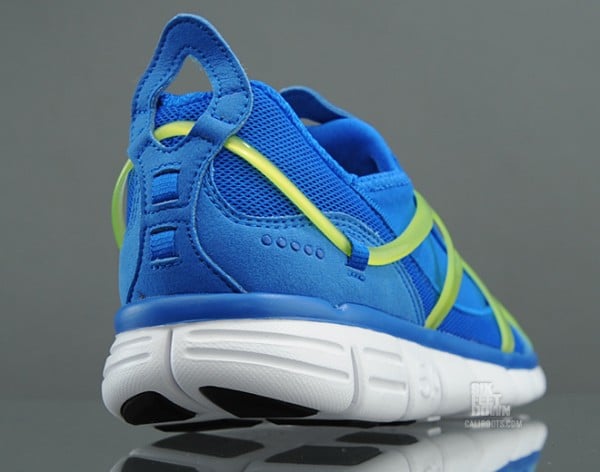 Nike Kukini Free 'Soar/Cyber' Hitting Overseas Retailers