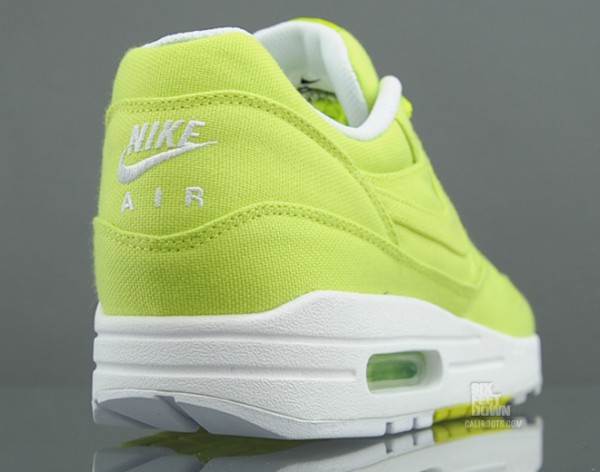 Nike Air Max 1 'Cyber' Hitting Overseas Retailers