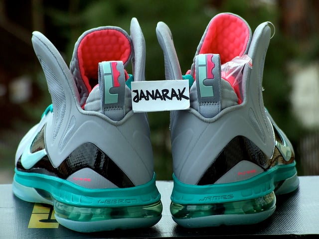 Nike LeBron 9 Elite 'South Beach' - Latest Images