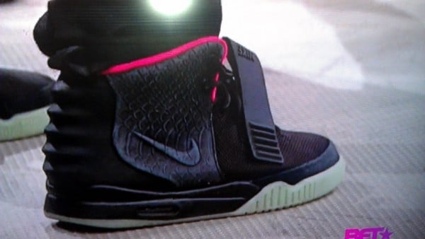 Kanye West Dons 'Black/Solar Red' Yeezy 2 on 106 & Park