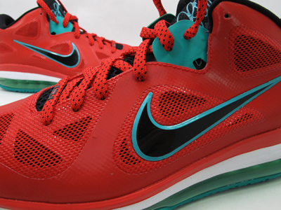 Nike LeBron 9 Low 'Liverpool'