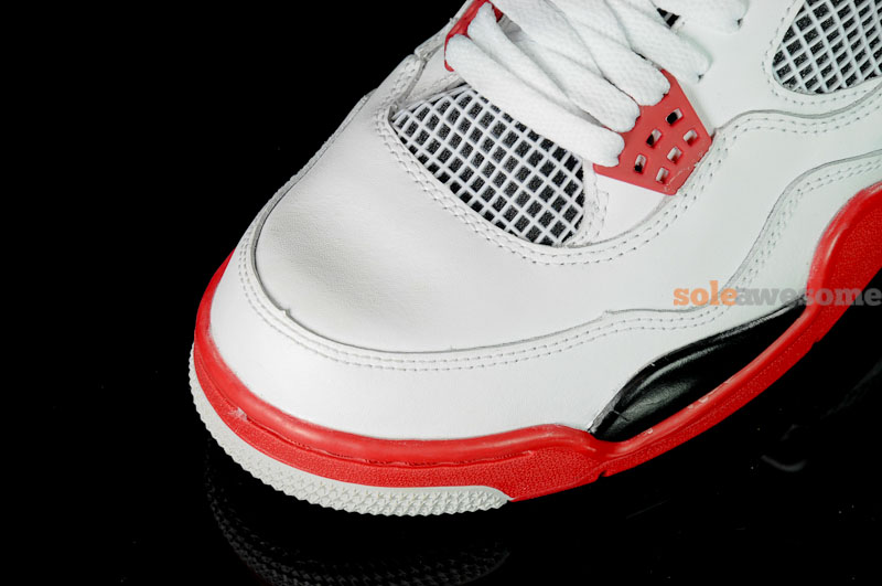Air Jordan 4 'White/Varsity Red-Black' - New Images