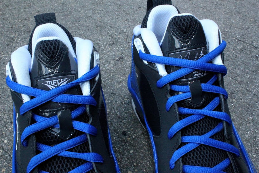 Jodan Melo M8 'Anthracite/White-Varsity Royal' at Mr. R Sports