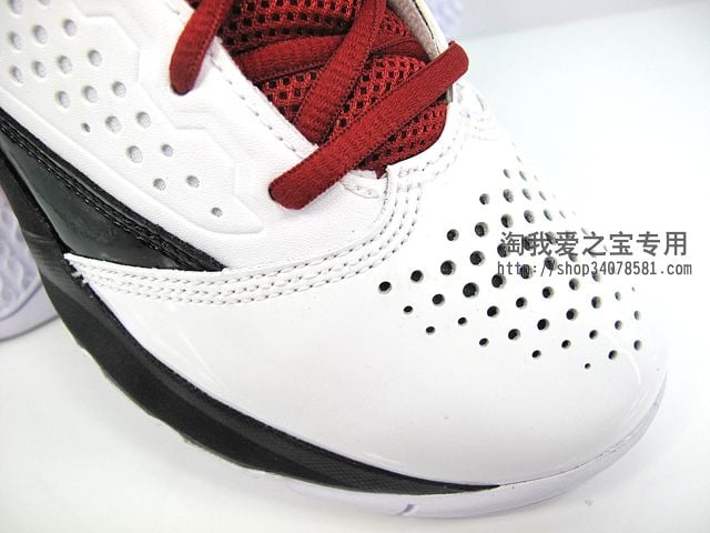 Jordan D'Reign 'White/Red-Black'