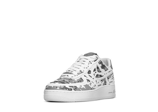 Nike Air Force 1 Low Premium High-Frequency Digital Camouflage