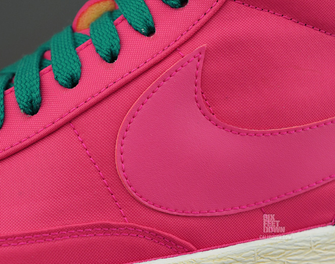 Nike Blazer High VNTG 'Voltage Cherry/Voltage Cherry-Lush Teal-Black'