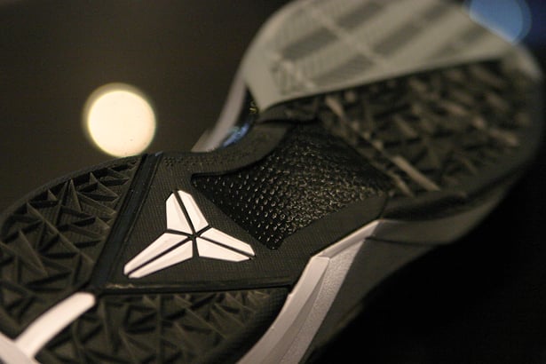 Nike Kobe 7 'Concord/White-Cool Grey-Del Sol' - New Images