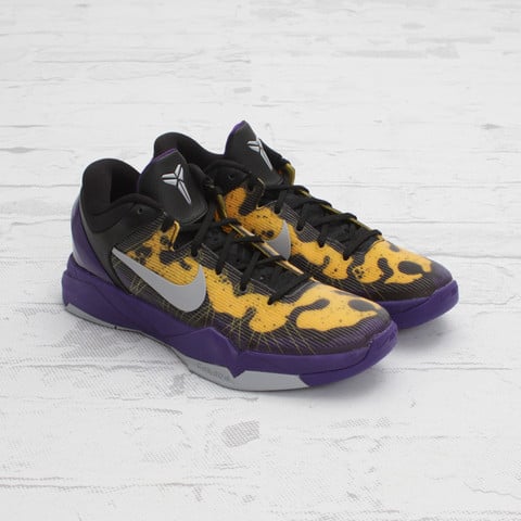 Nike Kobe 7 Poison Dart Frog 'Lakers' - One Last Look