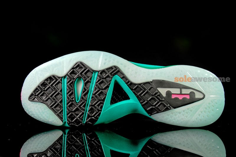 Nike LeBron 9 P.S. Elite 'South Beach' - Detailed Imagery