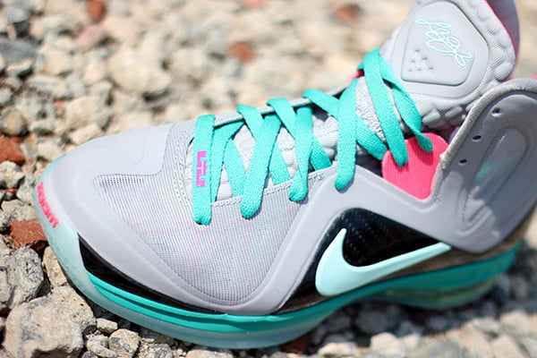 Nike LeBron 9 P.S. Elite 'South Beach' at Social Status