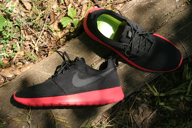 Nike Roshe Run 'Black/Sport Red' at Social Status