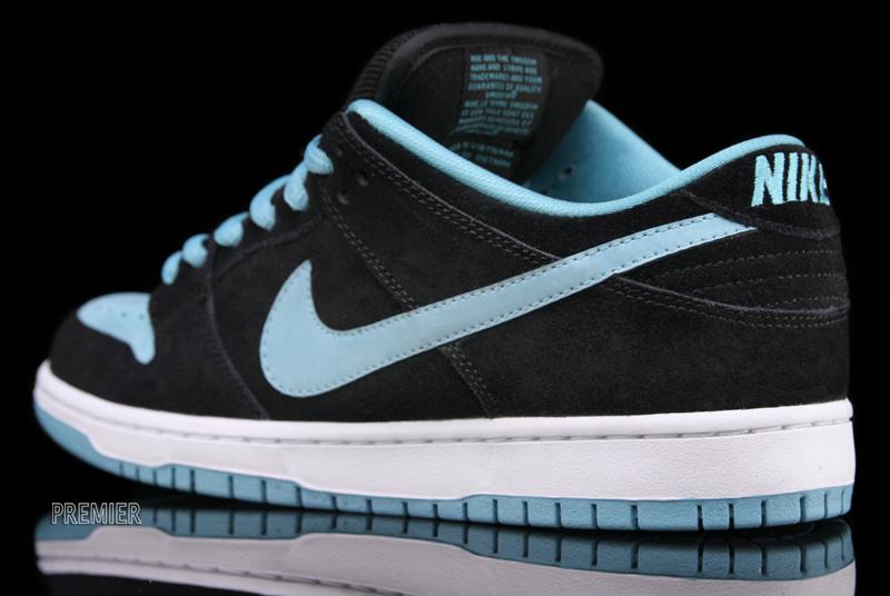 Nike SB Dunk Low 'Black/Clear Jade'