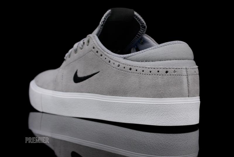 Nike SB Team Edition 2 'Matte Silver'