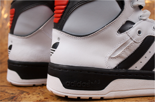 repollo Ataque de nervios mínimo adidas Originals Conductor Hi 'White/Black' | SneakerFiles