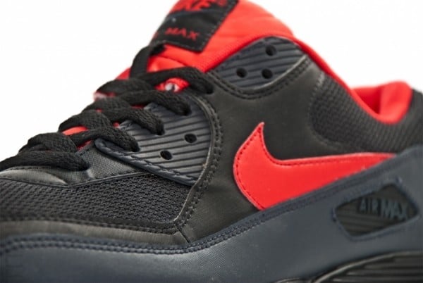 nike-air-max-90-black-university-red-anthracite-neutral-grey-3