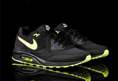 Nike Air Max Light ‘Black/Volt’ | Re-Release